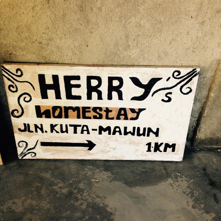 Herry Homestay Kuta  Exterior foto
